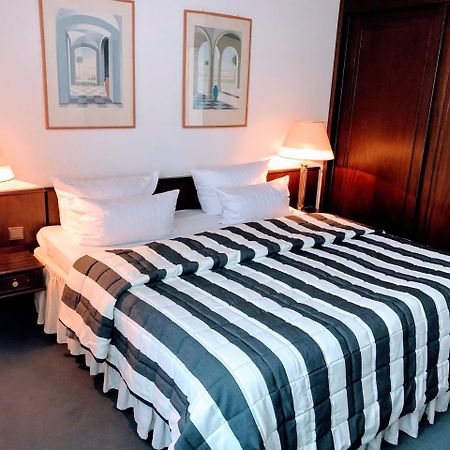Hotel Koelner Hof Dormagen Buitenkant foto