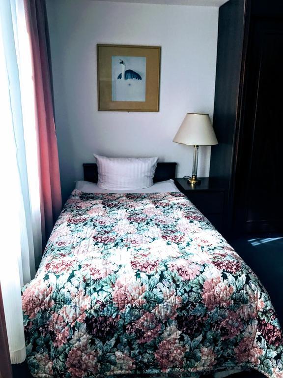 Hotel Koelner Hof Dormagen Buitenkant foto