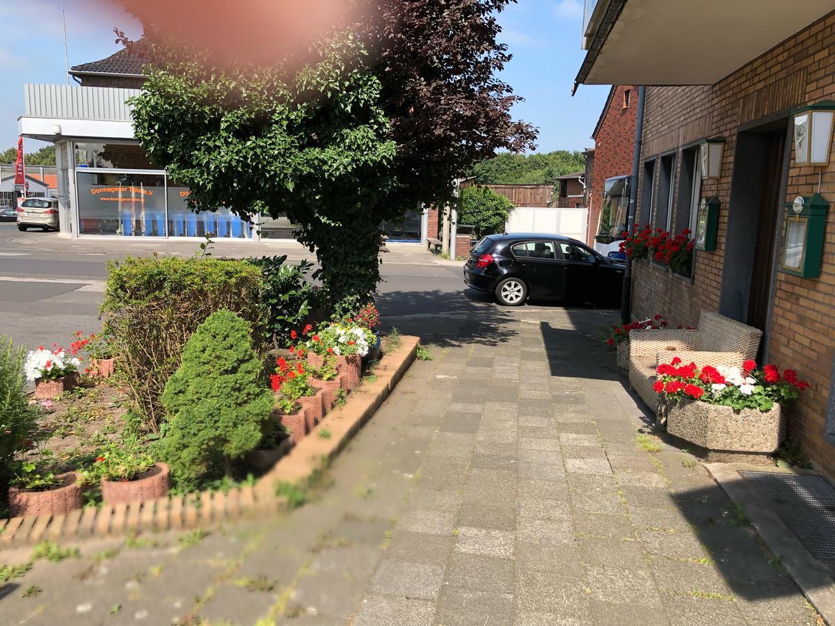 Hotel Koelner Hof Dormagen Buitenkant foto